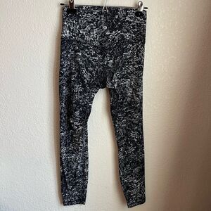 Lululemon Align Pant 25” Black Lace Print